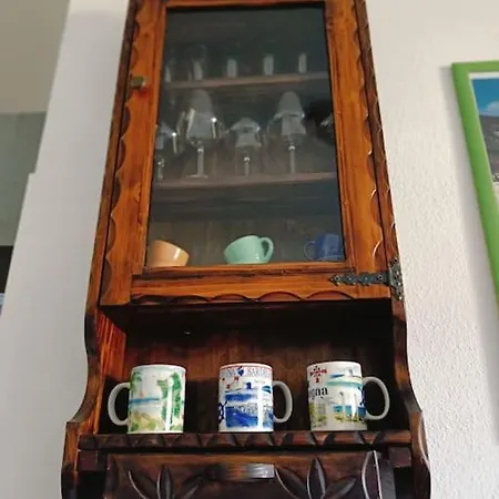 Luisa D Вилласимиус