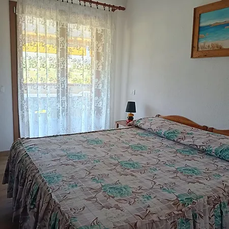 Luisa D ヴィッラシミーウス